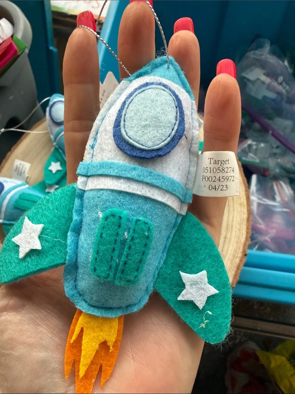 NWT Spaceship Felt Ornaments set of 5 lots of detail fun on packages too